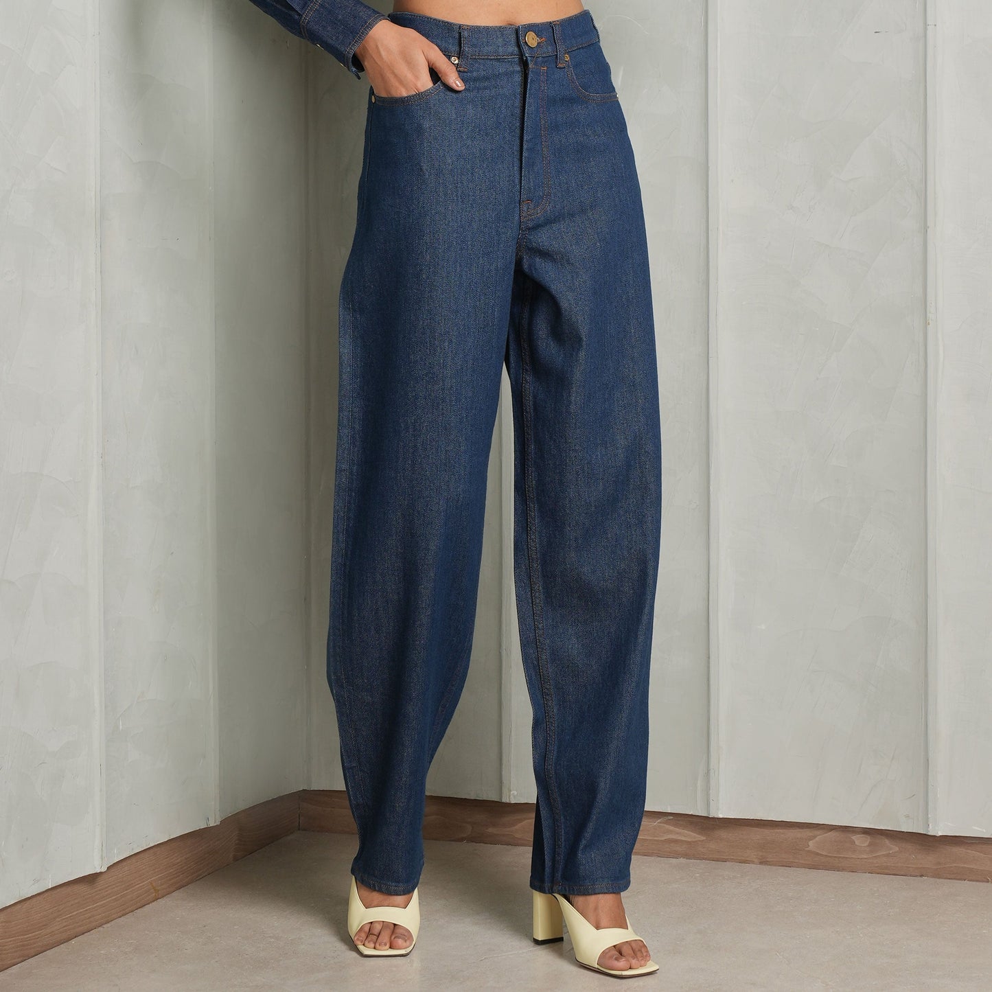 Barrel Jean